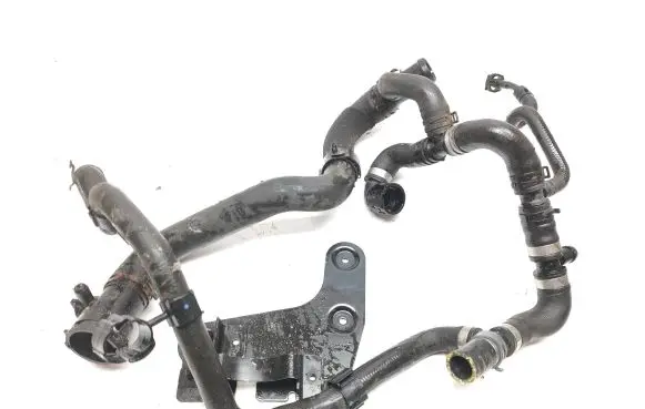 Audi A5 Sportback 8TA Engine coolant pipe/hose 8K0122055B Z5151112