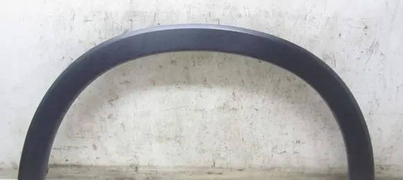 Honda HR-V Front door trim (molding) 74107-T7A