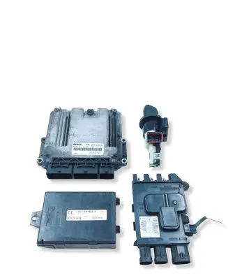 Opel Vivaro Engine ECU kit and lock set 0281031363 237103984R 237105202R