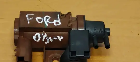 Ford Focus C-MAX Turbo solenoid valve