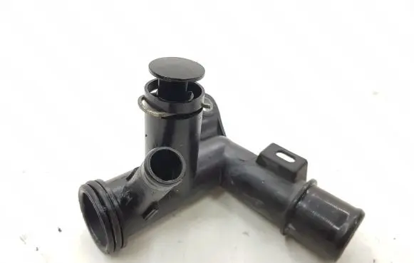 Peugeot 2008 I Engine coolant pipe/hose 9671124980 9684589080