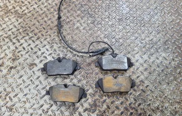 Mini One - Cooper F56 F55 Brake pads (front) 0986495251
