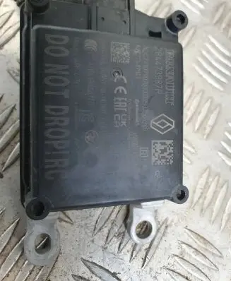 Renault Captur II Distronic sensor radar 284473987R