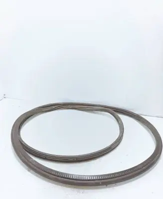 BMW 3 E90 E91 Rubber seal tailgate window/glass 4391270