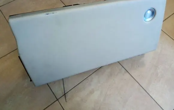 Land Rover Range Rover L322 Glove box 9314P0078 NE7611