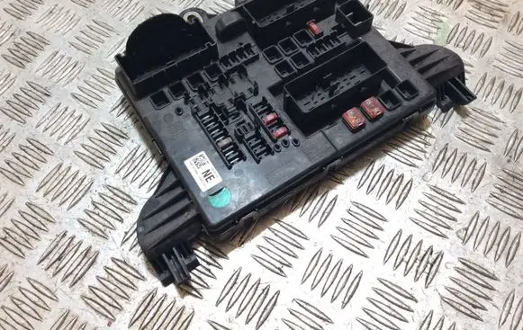 Opel Insignia A Comfort/convenience module 544949969 13277321