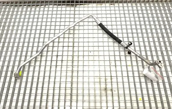 BMW 2 F45 Air conditioning (A/C) pipe/hose 9209721