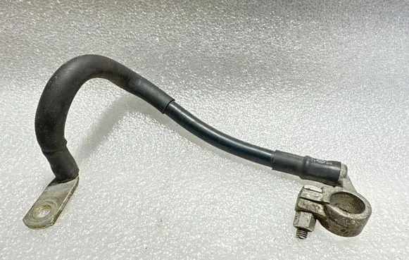 Volkswagen PASSAT B6 Negative earth cable (battery) 1T0971235A