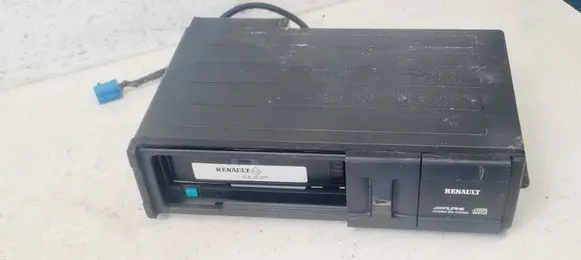 Renault Espace - Grand espace IV CD/DVD changer 8200002656A 8200207100 AL043930256