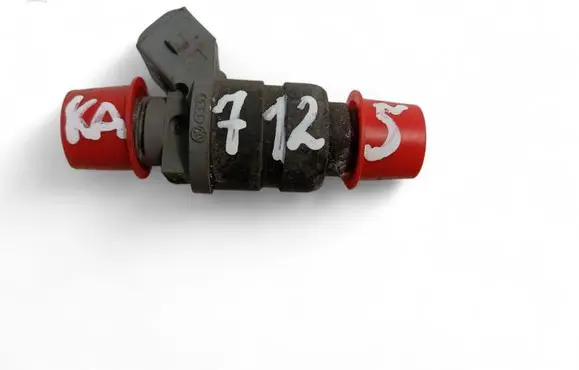Audi A3 S3 8P Fuel injector 06A906031A