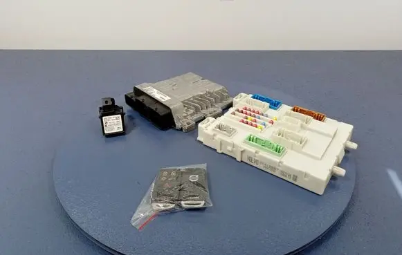 Volvo V40 Engine control unit/module ECU 31355712