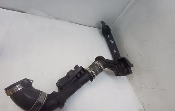 Intercooler hose/pipe