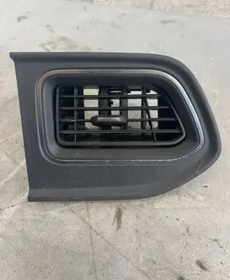 Renault Master III Dashboard air vent grill cover trim 687505442R