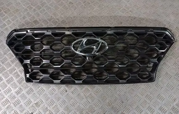 Hyundai Santa Fe Front bumper upper radiator grill 86366S1110