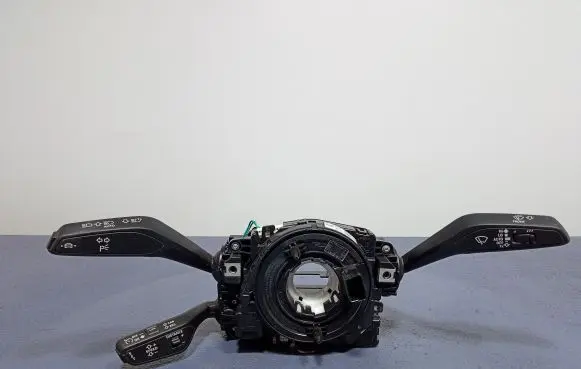Audi Q4 Sportback e-tron Other switches/knobs/shifts 82A953521ME
