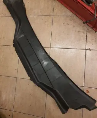 Audi A6 S6 C4 4A Wiper trim 4A1819403B