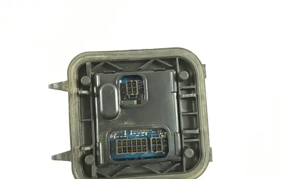 Audi Q5 SQ5 Headlight ballast module Xenon 89037149