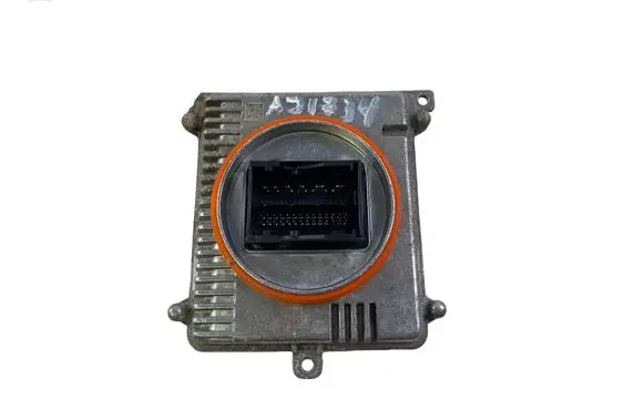 Volkswagen PASSAT B8 Light module LCM 992941572CA