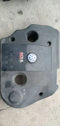 Volkswagen PASSAT B5 Engine cover (trim) 038103025ap