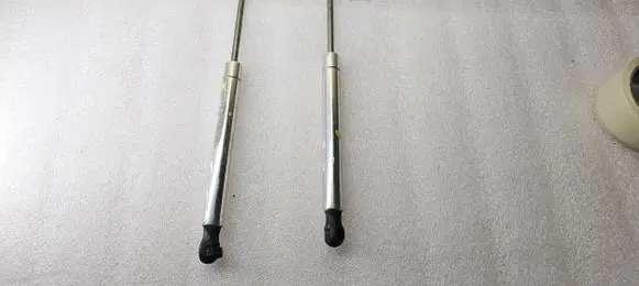 Audi A8 S8 D3 4E Tailgate/trunk strut/damper 4E0823359C
