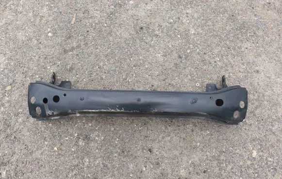 Volkswagen Multivan T5 Front bumper cross member 7H0807109A