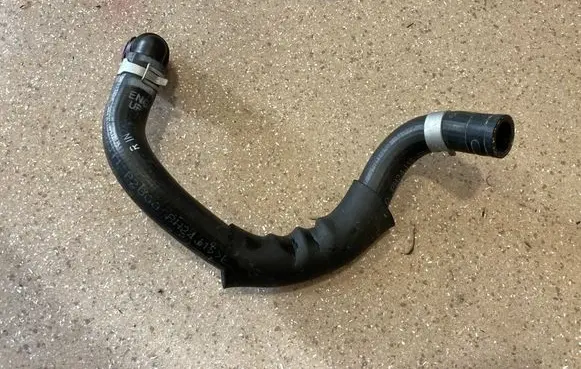 KIA Sorento IV Engine coolant pipe/hose 97311P2000
