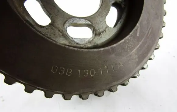 Skoda Octavia Mk1 (1U) Fuel pump gear (pulley) 038130111A