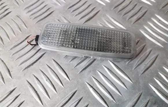 Audi A4 S4 B7 8E 8H Other interior light 4E0947105