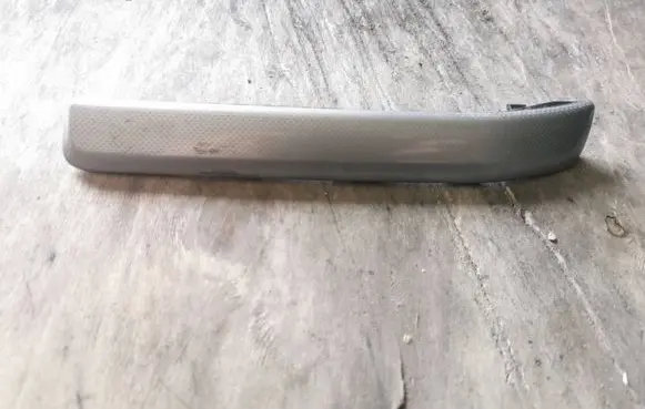 Volkswagen Sharan Dashboard glove box trim 7N1857211