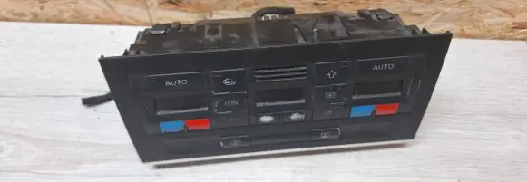 Audi A4 S4 B6 8E 8H Climate control unit 8E0820043H