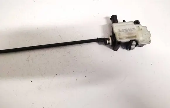 BMW X5 E70 Central locking motor 6711698588204 698588204