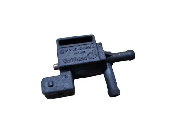 Volvo S60 Turbo solenoid valve 72251702 9479778
