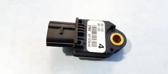 Lexus IS 220D-250-350 Airbag deployment crash/impact sensor 898310P020 89831-0P020