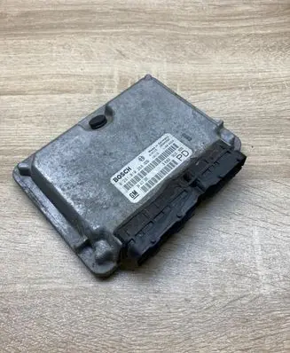 Opel Zafira A Engine control unit/module ECU 24417169 0281010268
