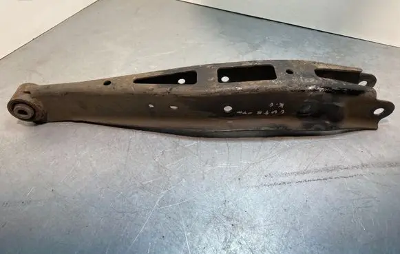 Subaru Outback (BS) Rear control arm