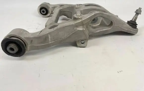 Ram 1500 Front lower control arm/wishbone 68444513AD