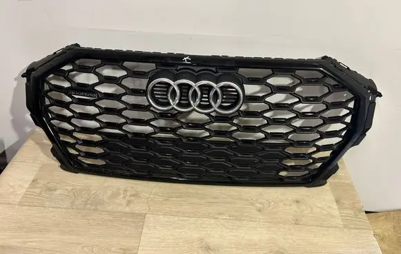 Audi Q3 F3 Front bumper upper radiator grill 83F853651