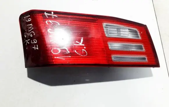 Mitsubishi Galant Tailgate rear/tail lights 22687201 226-87201