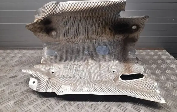 Audi A8 S8 D4 4H Exhaust heat shield 4H0825661E