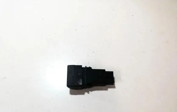 Windscreen/window heater switch