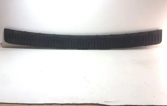 Land Rover Range Rover Sport L320 Trunk/boot sill cover protection DQE000021XXX