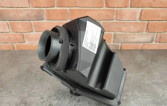 BMW 8 G14 Air filter box 7934474 7934476 72443754