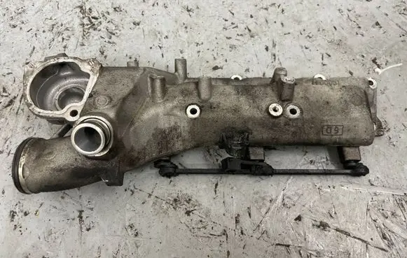 Mercedes-Benz E W211 Intake manifold