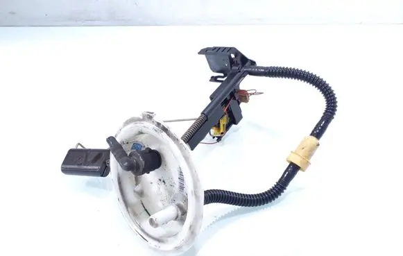 BMW 5 E60 E61 Fuel level sensor 0580303 6765849