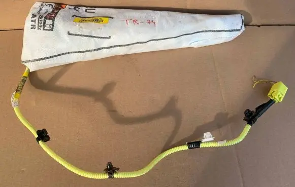 Toyota C-HR I Front driver seat 73910F4010