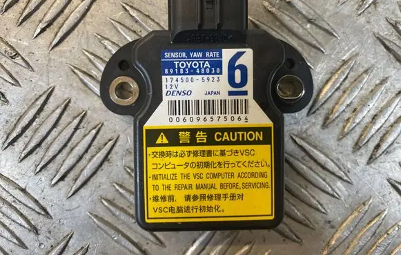 Lexus CT 200H ESP acceleration yaw rate sensor 8918348030 1745005923 006096575064