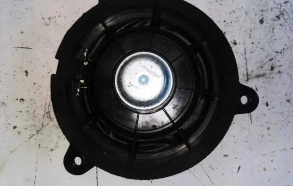 Nissan Quest Front door speaker 281567Y300