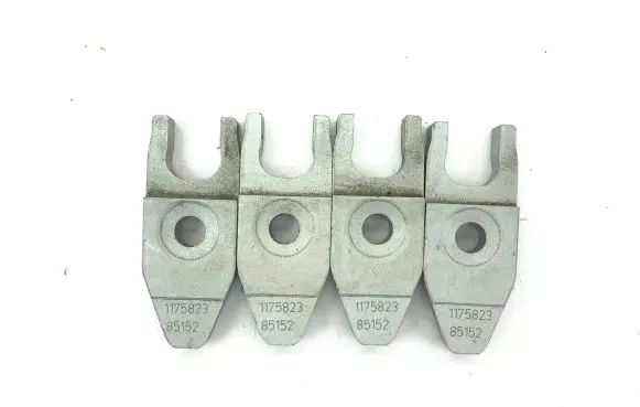 Opel Insignia B Fuel Injector clamp holder 1176823 85152