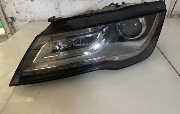 Audi A7 S7 4G Headlight/headlamp 4G8941005A 0301258671 27412740