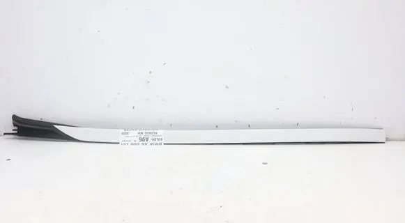 BMW X6 G06 Windshield trim 7465339MWGK1407 7465339